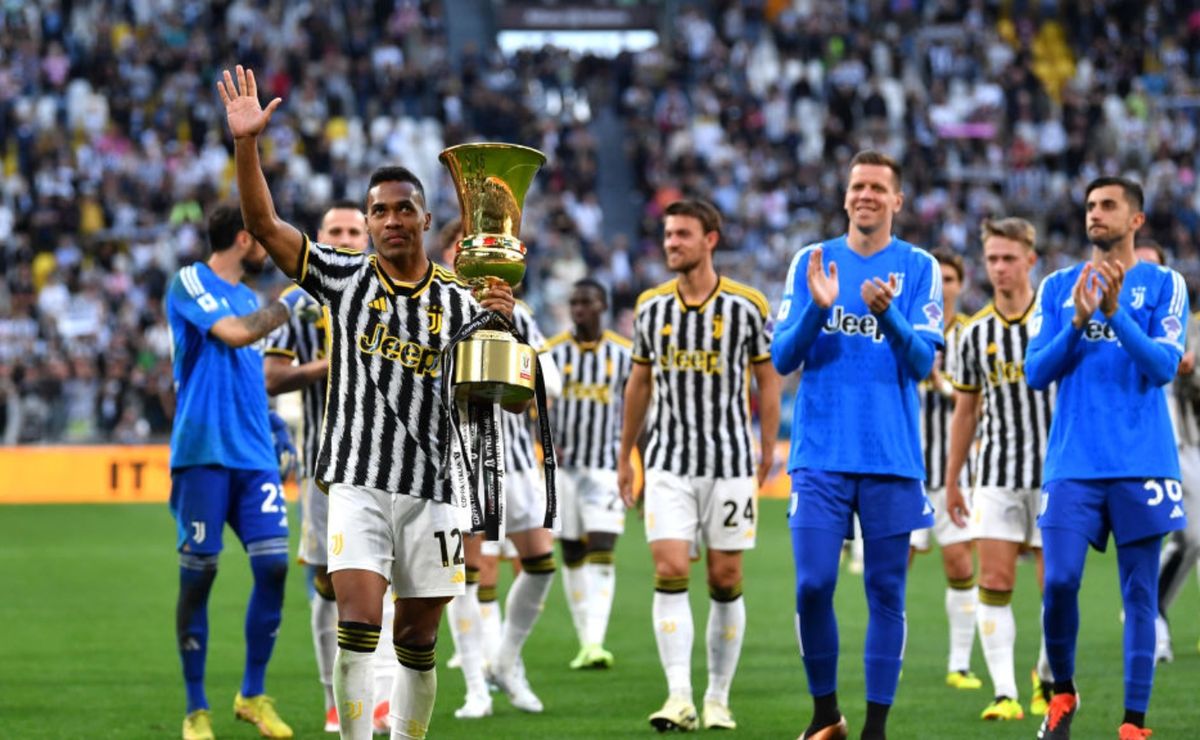 alex sandro fica perto de acertar com o flamengo e números do lateral surpreendem