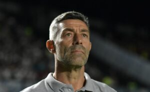 pedro caixinha manda a real sobre empate contra o vasco: “premiados”