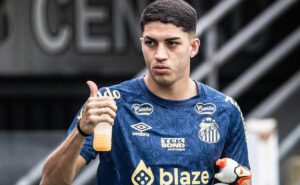 porto por decide comprar jair por r$ 92,3 milhões e santos agiliza chegada de substituto