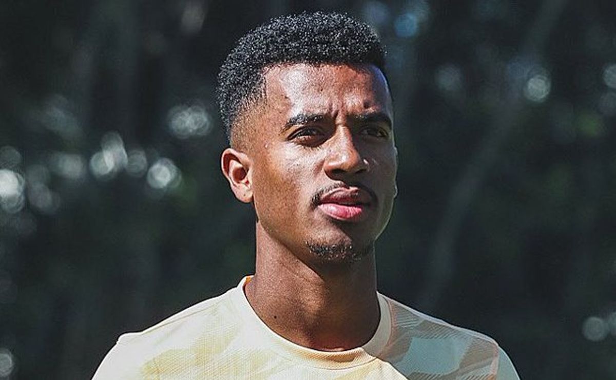 auxiliar de zubeldía no são paulo explica ausência do reforço marcos antônio