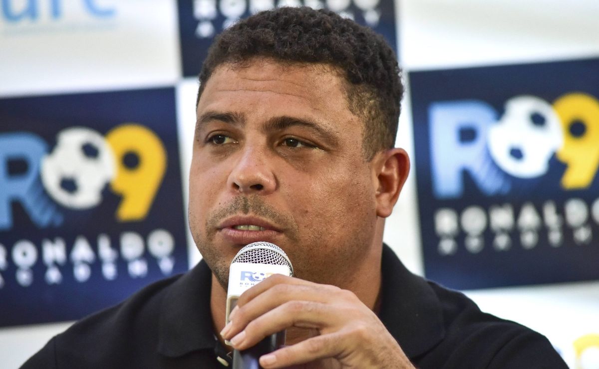 ronaldo fenômeno elege o flamengo como favorito a campeão da libertadores: “elenco muito talentoso”