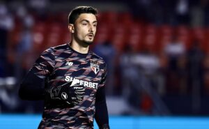 rafael fala sobre a renovação com o são paulo: "até o final da minha carreira"
