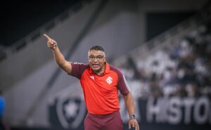 internacional enfrenta fortaleza com três desfalques importantes