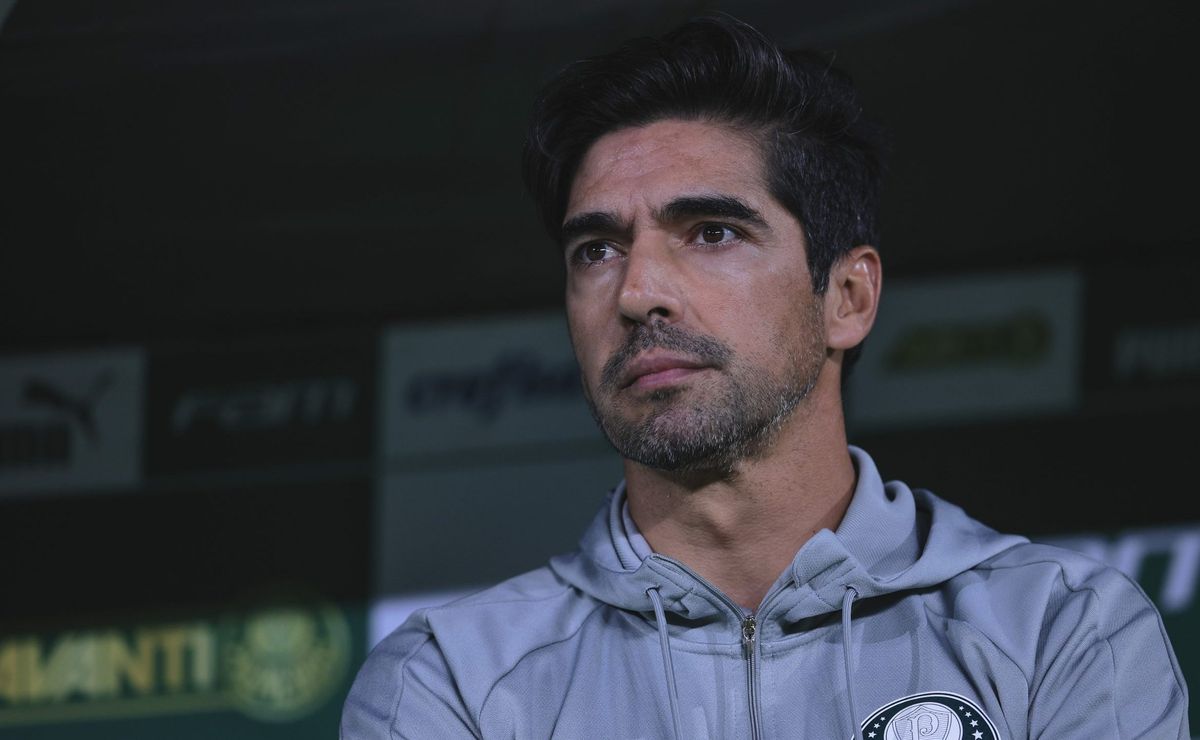 de olho no flamengo, abel ferreira toma atitude drástica na escalação contra o internacional