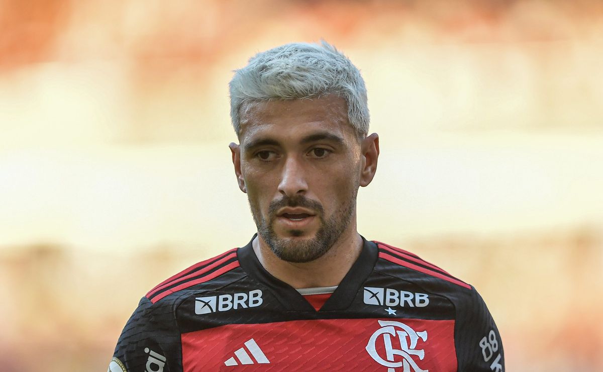 problema envolvendo pulgar, de la cruz e arrascaeta é diagnosticado no flamengo e tite é avisado