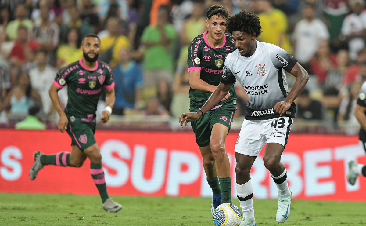 fluminense e corinthians empatam em confronto direto na briga contra o rebaixamento