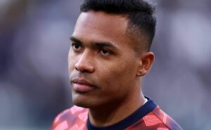 r$ 1,8 milhão/mês: alex sandro decide jogar no brasil e são paulo é comunicado