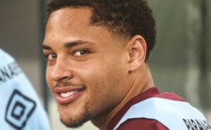 barcelona esp decide negociar vitor roque 20 dias após informação de neto ao corinthians