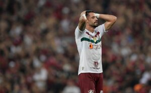 renato augusto está fora da partida e não enfrenta o corinthians