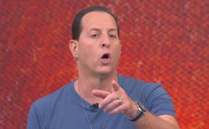 benjamin back faz revelação e corinthians quer confirmar venda de yuri alberto