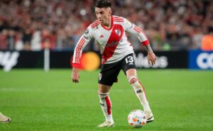 river plate aceita vender enzo díaz ao flamengo por r$ 21 milhões 