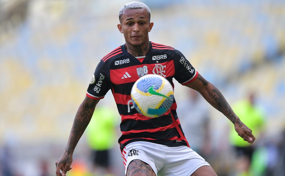 falha nas vendas de wesley e victor hugo custam r$ 240 milhões ao flamengo