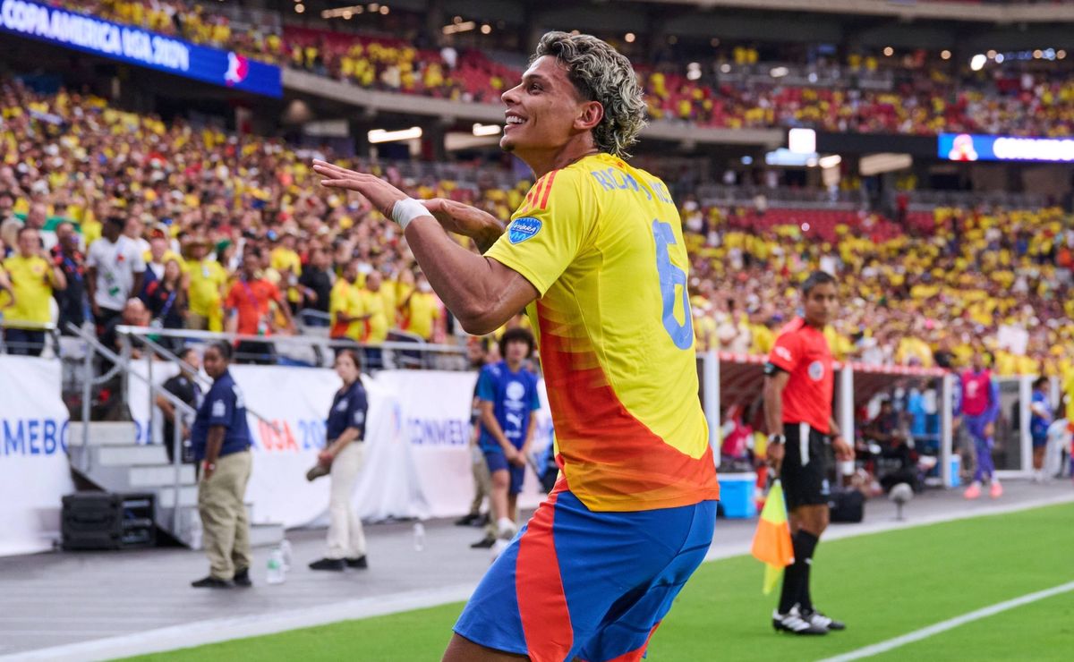 psg melhora oferta de r$ 120 milhões ao palmeiras para contratar richard ríos  