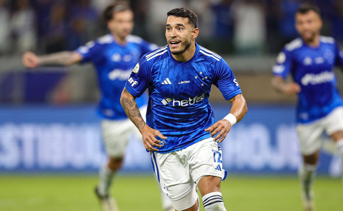 seabra surpreende com mudanças no cruzeiro para o clássico – veja quem entra em campo!