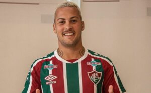 não tem negócio! paulo angioni veta saída de guga para o internacional