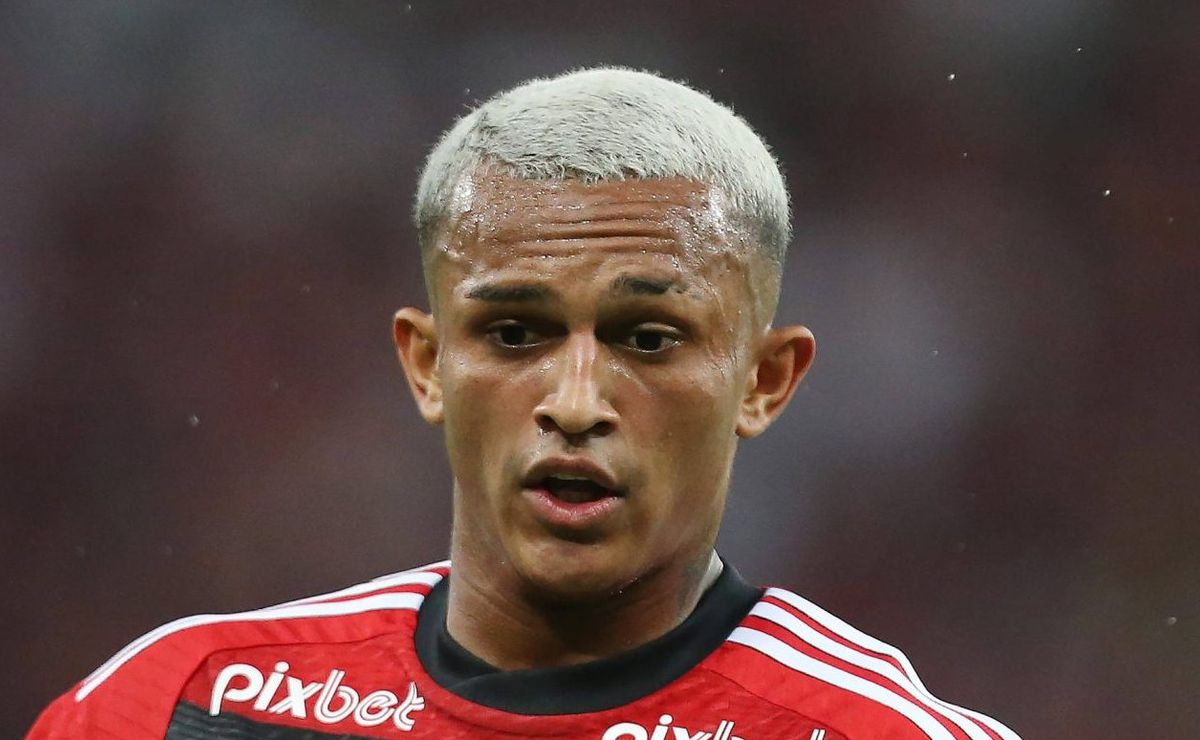 após o flamengo aceitar a proposta do atalanta, wesley toma decisão e comunica aos italianos