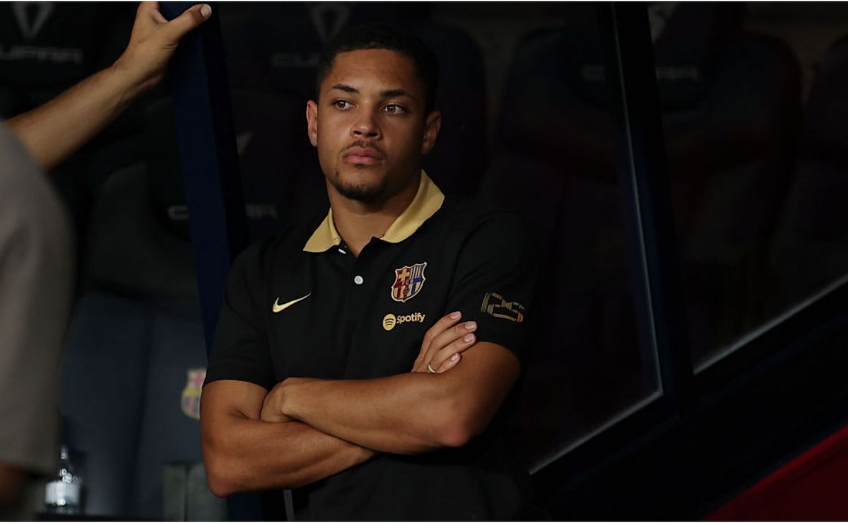 raphinha expõe situação de vitor roque no barcelona: "muito complicada"