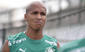 deyverson relembra que torcida do palmeiras 'esqueceu' gol do título brasileiro em 2018