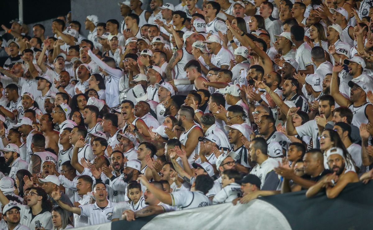 torcida do santos detona carille e vaia peixe após empate com a ponte