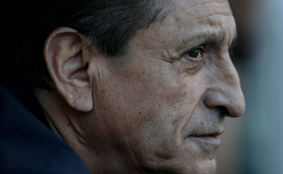 ramón díaz esbraveja no corinthians e entra em pé de guerra com wesley: "acha ele mascarado", diz samir carvalho