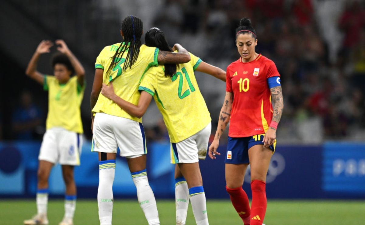 jenni hermoso, camisa 10 da espanha, se revolta e detona seleção brasileira feminina