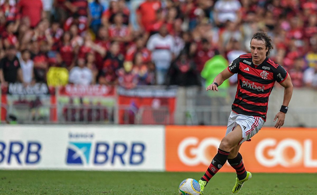 jogadores do banco do flamengo contra o bolívar na libertadores somam só 703 minutos na competição