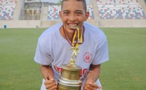grêmio monitora jordan barrera, jovem meia do junior barranquilla