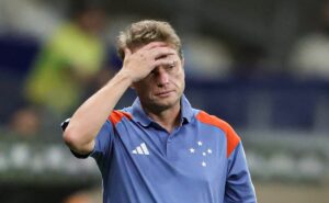 demissão de seabra no cruzeiro é decretada pela torcida após empate com internacional