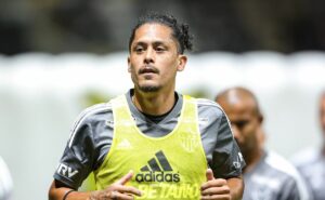 sem espaço no atlético mineiro, maurício lemos possui data para resolver transferência ao vasco