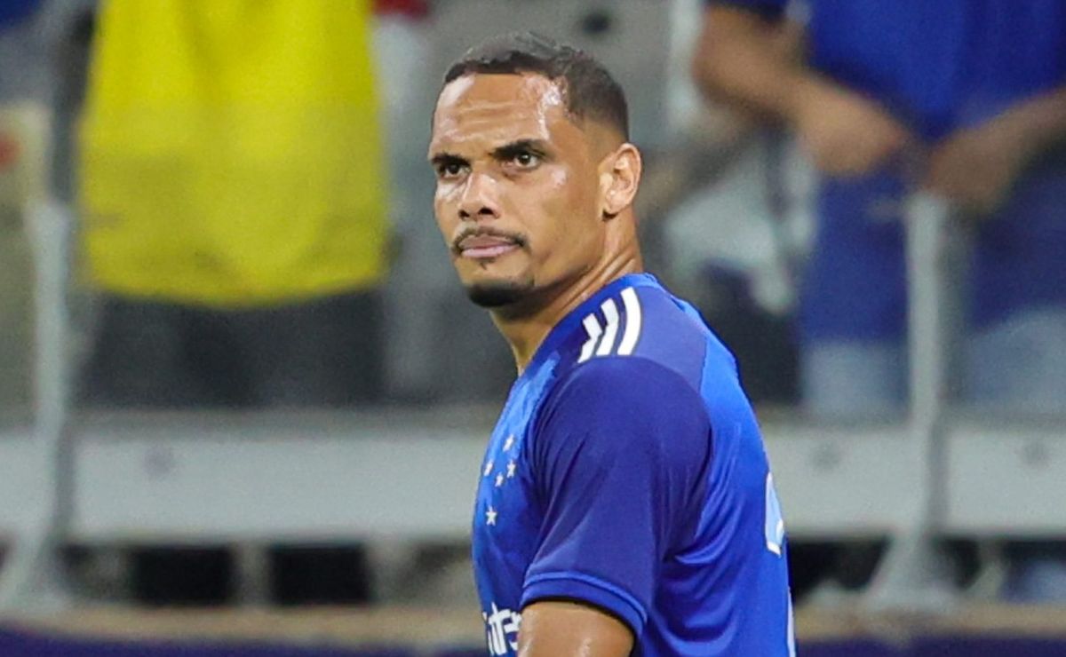 ex cruzeiro, neris revela como vai marcar matheus pereira no jogo com o vitória