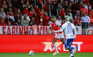 record define dia e horário dos jogos do inter na emissora pelo brasileiro 2025