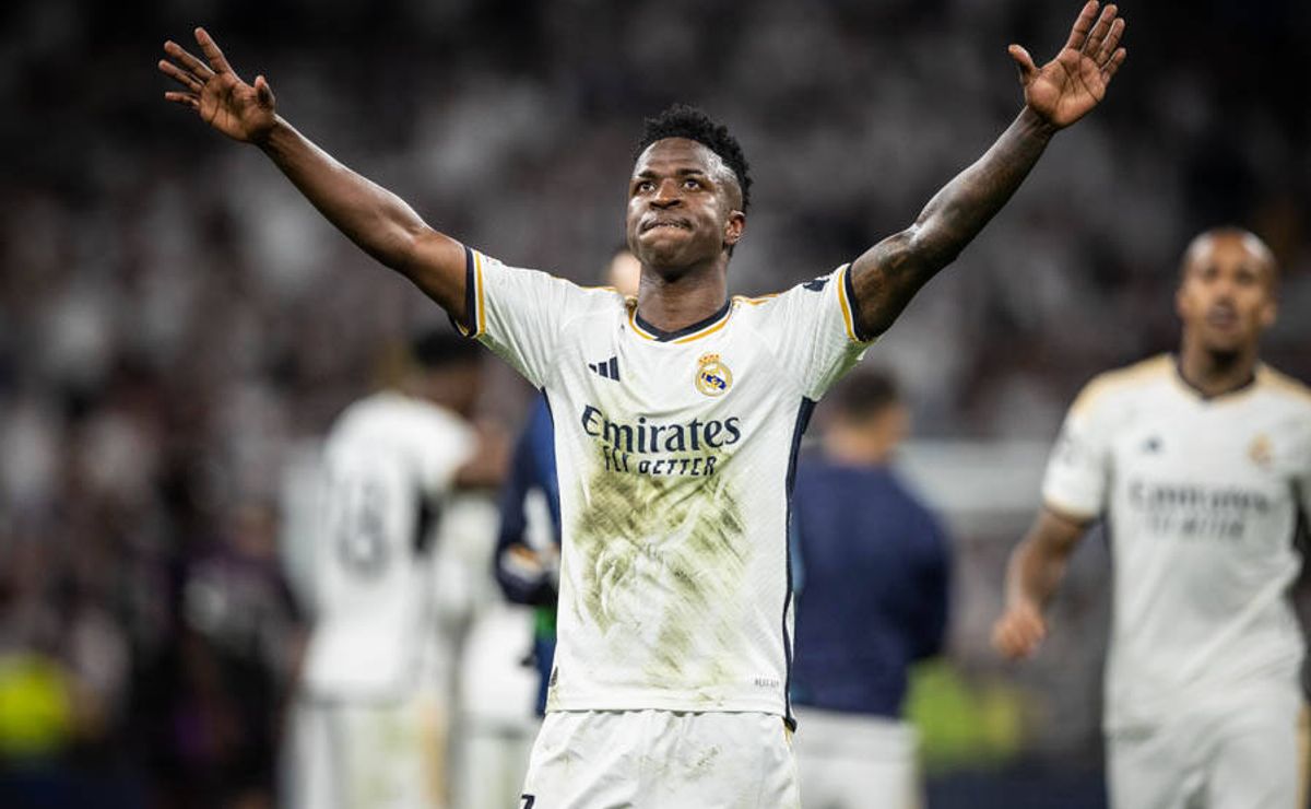 vini jr está propenso a aceitar oferta de r$ 6 bilhões da arábia e flamengo ganharia fortuna