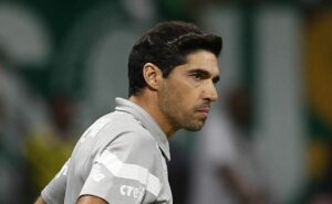 reforço do palmeiras desaparece com abel ferreira e futuro vira incógnita