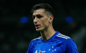 dinenno falar sobre briga por titularidade no cruzeiro: “preciso de minutos”