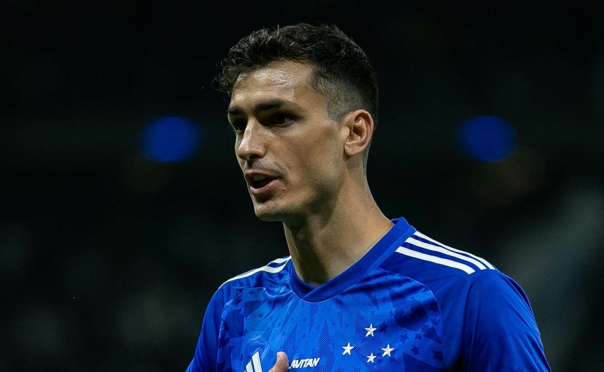 dinenno falar sobre briga por titularidade no cruzeiro: “preciso de minutos”