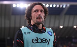 negociando com o são paulo, mário rui é cortado dos relacionados no napoli 