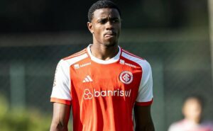 r$ 304 milhões: psv hol faz proposta para tirar ricardo mathias do internacional 