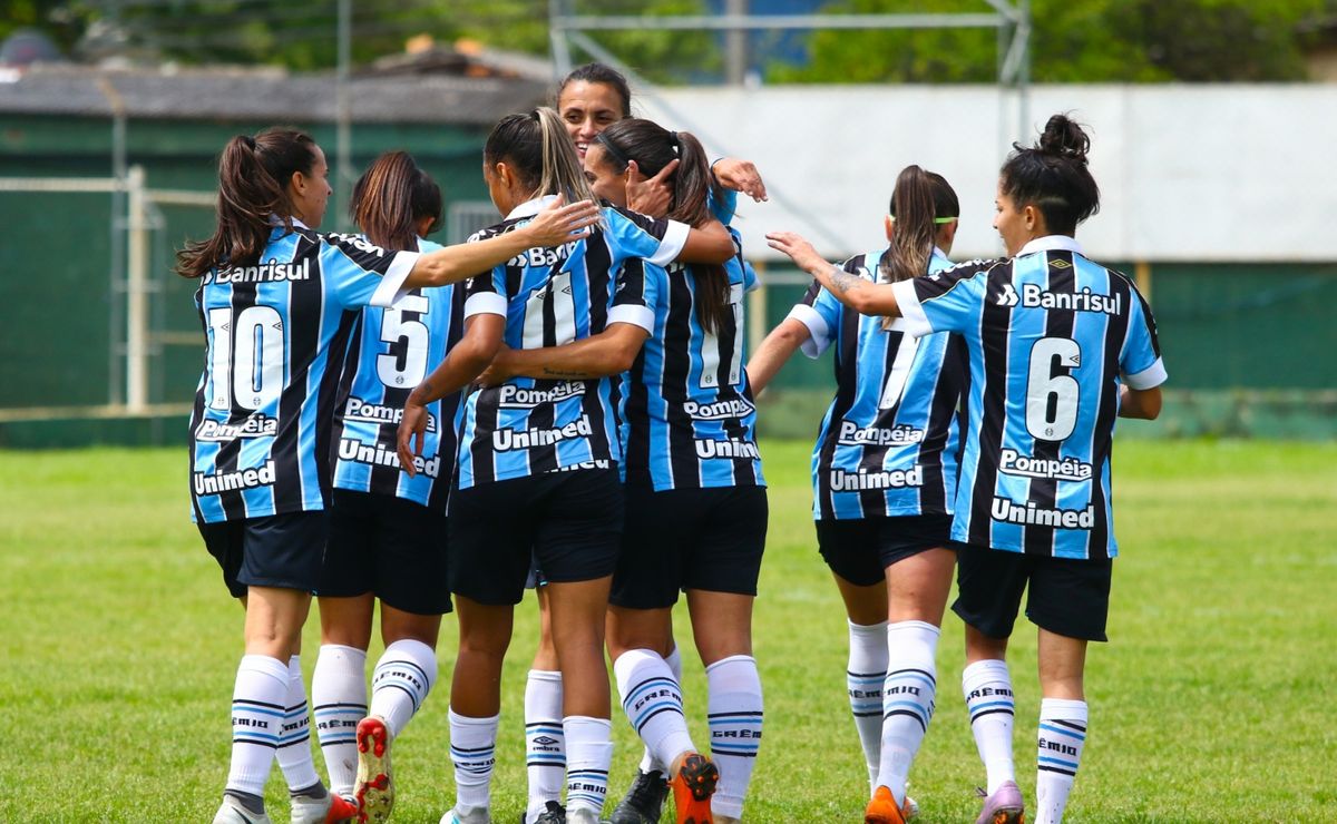 grêmio feminino pode encaminhar classificação no brasileirão em retomada do torneio e retorno de lorena