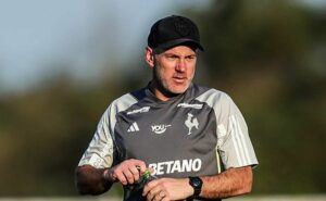 para o clássico cruzeiro x atlético mg, gabriel milito tem a volta de ‘antigo’ titular