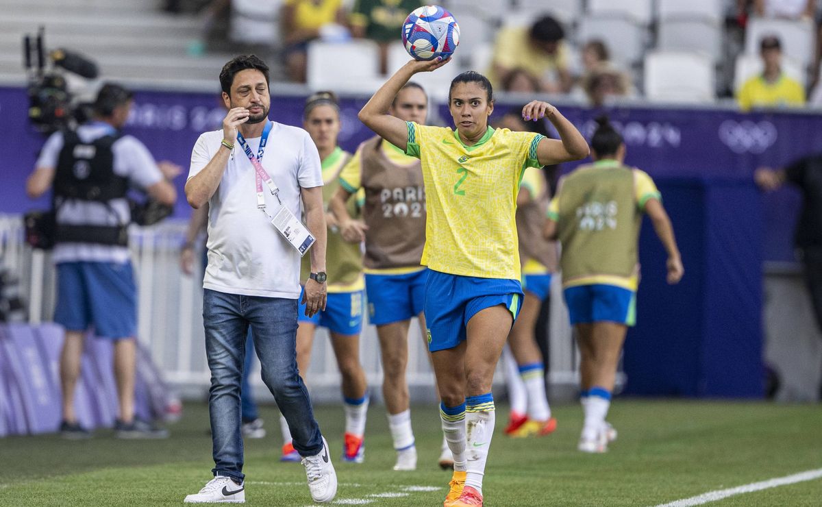 olimpíadas 2024: antonia conquista brasileiros após jogar lesionada pelo futebol feminino