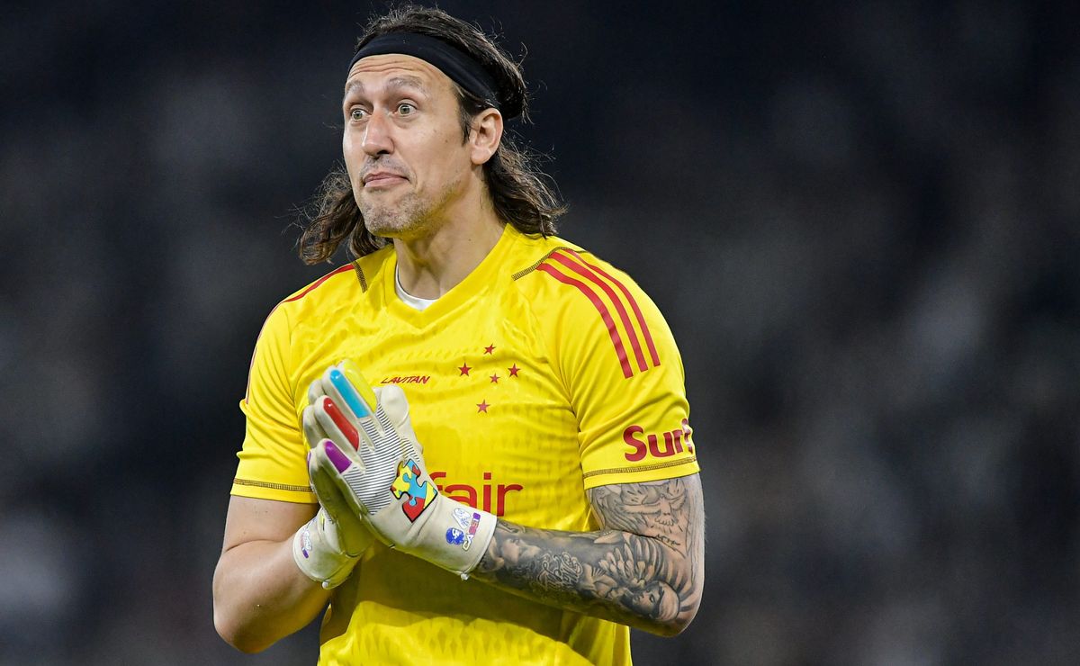 cássio falha em cruzeiro x boca juniors e assunto chega até no corinthians 