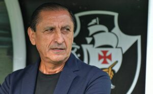 r$ 30 milhões: decisão oficial da fifa sobre saída de ramón díaz segue indefinida no vasco