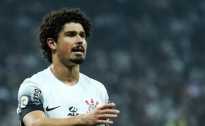 andré ramalho enxerga jogo contra fluminense como uma “final” para o corinthians