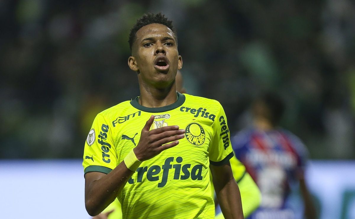 empresário acaba com mistério e estevão estará em campo em botafogo x palmeiras