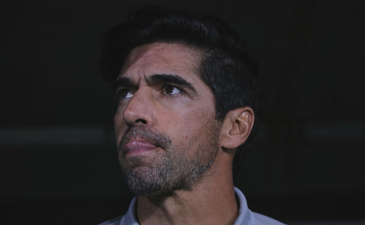 eliminação do palmeiras de abel faz comparação com renato repercutir na torcida do grêmio