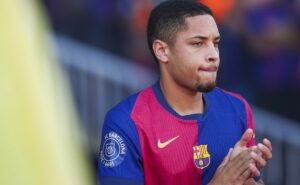 vitor roque, do barcelona, na mira do porto para ser substituto de evanilson no dragão