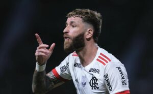 flamengo elimina o palmeiras com boas atuações de léo pereira e matheus cunha