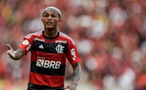 negociado pelo flamengo, wesley é criticado pela torcida após derrota sobre o botafogo
