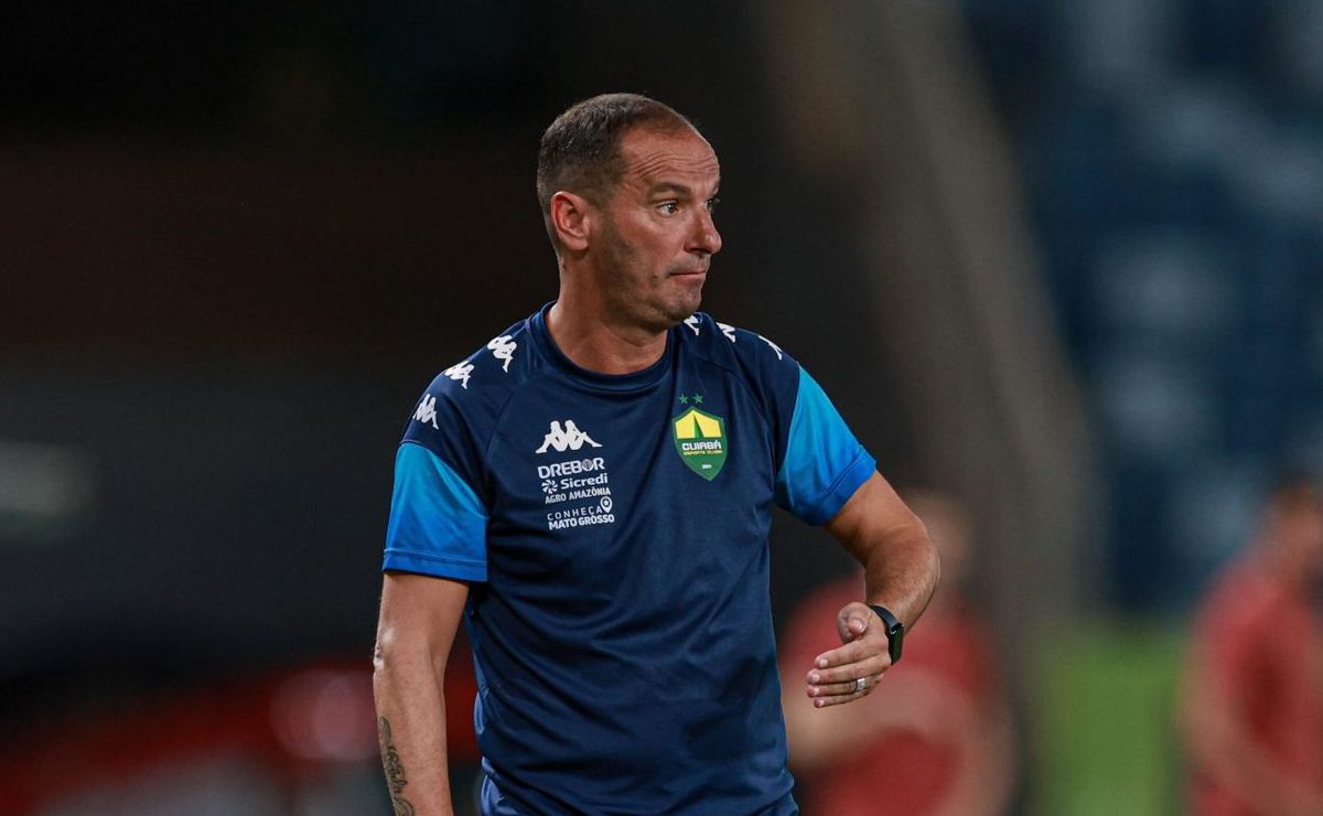 petit, técnico do cuiabá, revela principal motivo da vitória do grêmio: “tomada de decisão”