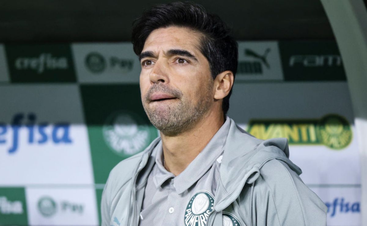 daronco registra motivo de expulsão de abel ferreira em súmula: "de maneira ofensiva"